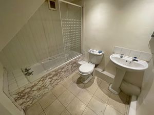 Photo 6- click for photo gallery